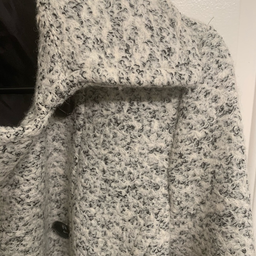Express Wool Coat - Picture 2 of 7